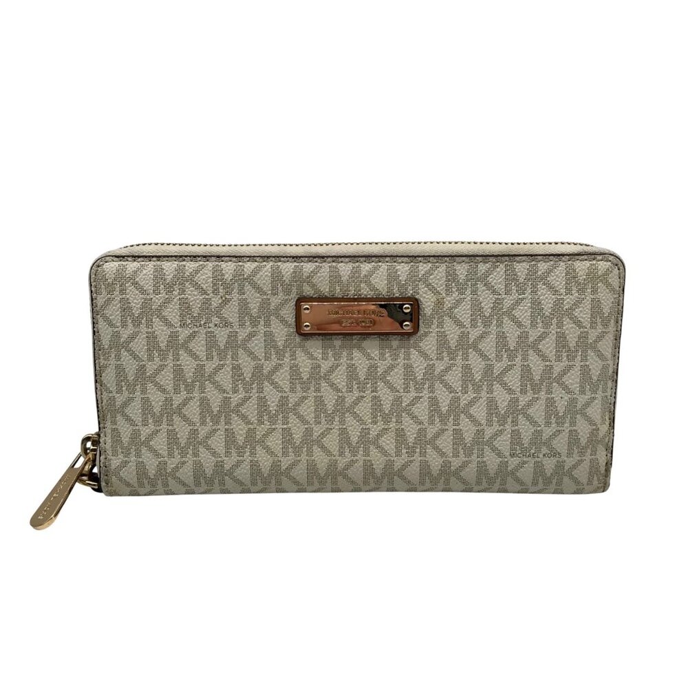 Michael Kors Vanilla Pebbled Leather Large Logo Continental Wallet